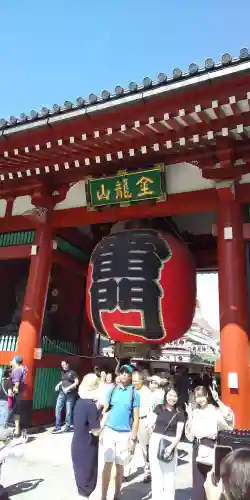 浅草寺の山門