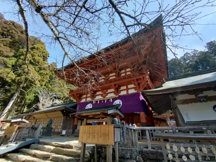 丹生都比売神社の{uncategorized: "未分類", other: "その他", undefined: "問題あり", building: "その他建物", grave: "お墓", sacred_gate: "鳥居", guardian: "狛犬", statue: "像", buddha: "仏像", history: "歴史", nature: "自然", garden: "庭園", animal: "動物", pagoda: "塔", temizu: "手水舎", mountain_gate: "山門・神門", sanctuary: "本殿・本堂", subordinate: "末社・摂社", art: "芸術", scenery: "景色", jizo: "地蔵", ema: "絵馬", goshuin: "御朱印", omikuji: "おみくじ", items: "授与品その他", amulet: "お守り", goshuincho: "御朱印帳", eats: "食事", festival: "お祭り", votive_dance: "神楽", shichigosan: "七五三参", wedding: "結婚式", experience: "体験その他", initially: "初詣", around: "周辺", anti_infection: "感染症対策"}