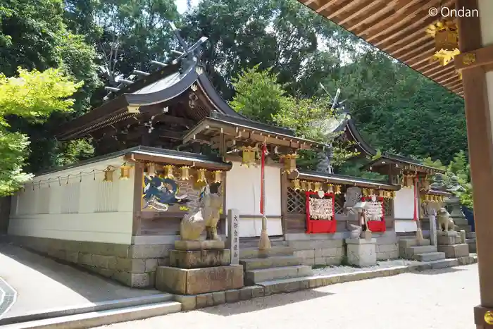 恩智神社の本殿