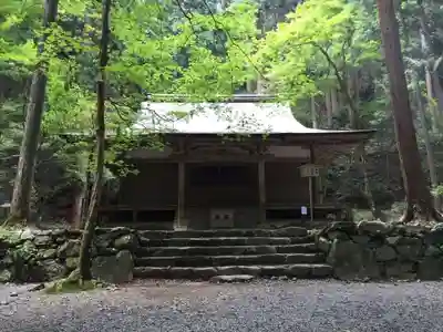 高山寺の本殿・本堂