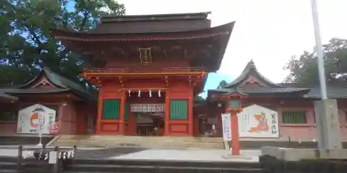 富士山本宮浅間大社の山門・神門