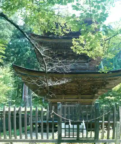 新海三社神社(長野県)
