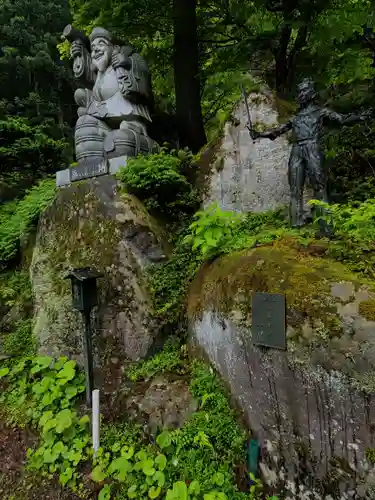 金剛山瑞峯寺(金剛不動尊) の像