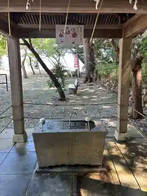 植田八幡神社の手水舎