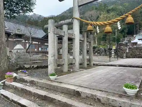 伊香具神社の鳥居