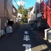 烏森稲荷神社の周辺