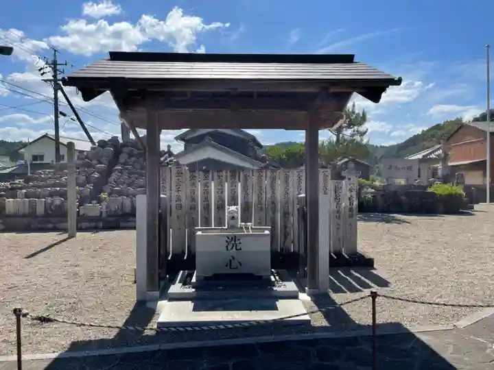 安楽寺の手水舎