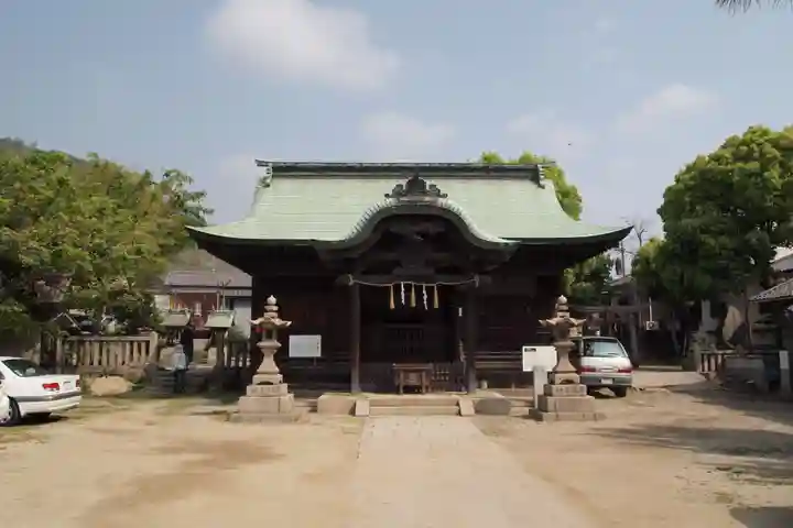 小烏神社の本殿・本堂