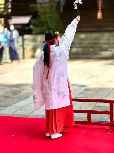 山家神社の神楽