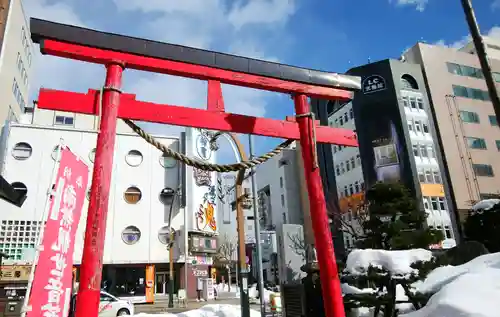 豊川稲荷札幌別院(玉宝禅寺)の鳥居