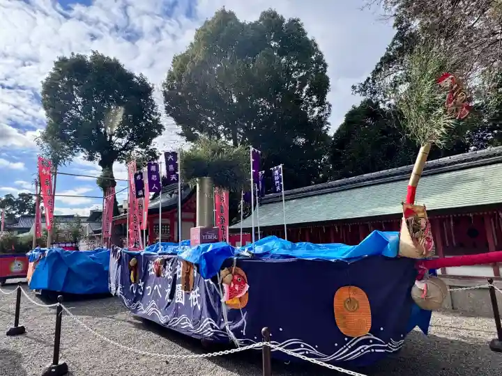 八坂神社(祇園さん)の{uncategorized: "未分類", other: "その他", undefined: "問題あり", building: "その他建物", grave: "お墓", sacred_gate: "鳥居", guardian: "狛犬", statue: "像", buddha: "仏像", history: "歴史", nature: "自然", garden: "庭園", animal: "動物", pagoda: "塔", temizu: "手水舎", mountain_gate: "山門・神門", sanctuary: "本殿・本堂", subordinate: "末社・摂社", art: "芸術", scenery: "景色", jizo: "地蔵", ema: "絵馬", goshuin: "御朱印", omikuji: "おみくじ", items: "授与品その他", amulet: "お守り", goshuincho: "御朱印帳", eats: "食事", festival: "お祭り", votive_dance: "神楽", shichigosan: "七五三参", wedding: "結婚式", experience: "体験その他", initially: "初詣", around: "周辺", anti_infection: "感染症対策"}