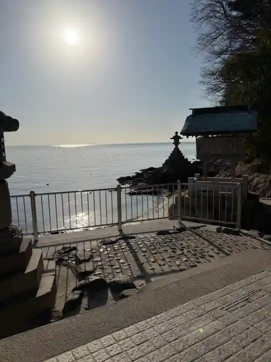 八百富神社の{uncategorized: "未分類", other: "その他", undefined: "問題あり", building: "その他建物", grave: "お墓", sacred_gate: "鳥居", guardian: "狛犬", statue: "像", buddha: "仏像", history: "歴史", nature: "自然", garden: "庭園", animal: "動物", pagoda: "塔", temizu: "手水舎", mountain_gate: "山門・神門", sanctuary: "本殿・本堂", subordinate: "末社・摂社", art: "芸術", scenery: "景色", jizo: "地蔵", ema: "絵馬", goshuin: "御朱印", omikuji: "おみくじ", items: "授与品その他", amulet: "お守り", goshuincho: "御朱印帳", eats: "食事", festival: "お祭り", votive_dance: "神楽", shichigosan: "七五三参", wedding: "結婚式", experience: "体験その他", initially: "初詣", around: "周辺", anti_infection: "感染症対策"}