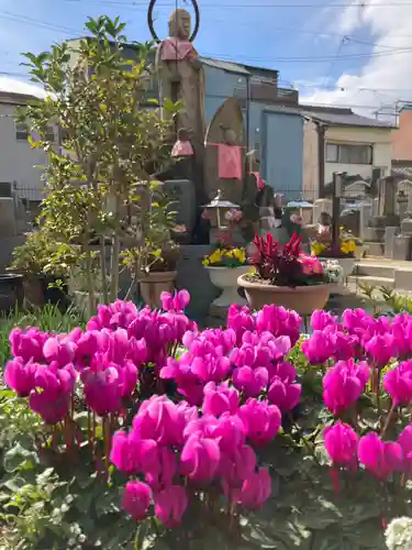 哀愍寺（ちぎり地蔵尊）(大阪府)