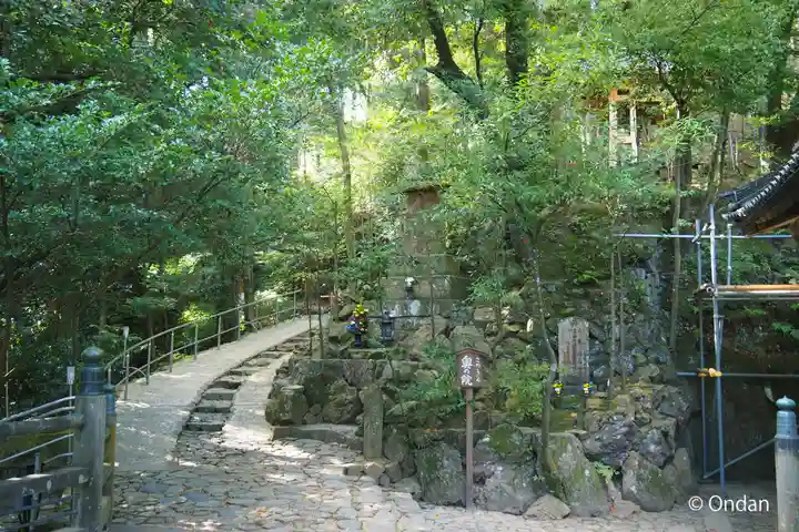 安養寺(立木観音)(滋賀県)