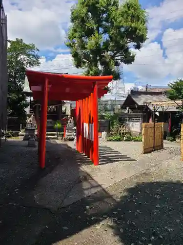 相模原氷川神社の鳥居