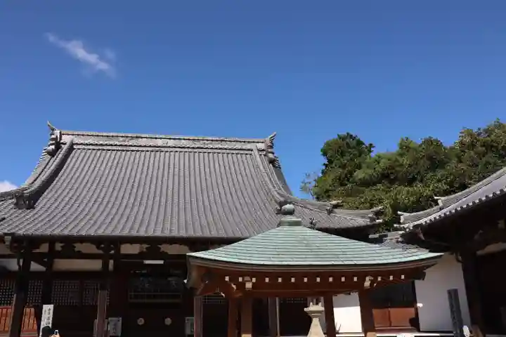 国分寺の本殿・本堂