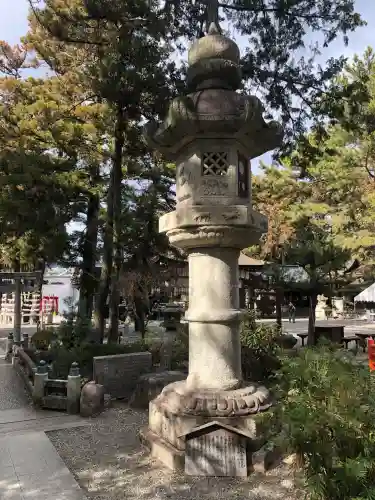 建部大社の{uncategorized: "未分類", other: "その他", undefined: "問題あり", building: "その他建物", grave: "お墓", sacred_gate: "鳥居", guardian: "狛犬", statue: "像", buddha: "仏像", history: "歴史", nature: "自然", garden: "庭園", animal: "動物", pagoda: "塔", temizu: "手水舎", mountain_gate: "山門・神門", sanctuary: "本殿・本堂", subordinate: "末社・摂社", art: "芸術", scenery: "景色", jizo: "地蔵", ema: "絵馬", goshuin: "御朱印", omikuji: "おみくじ", items: "授与品その他", amulet: "お守り", goshuincho: "御朱印帳", eats: "食事", festival: "お祭り", votive_dance: "神楽", shichigosan: "七五三参", wedding: "結婚式", experience: "体験その他", initially: "初詣", around: "周辺", anti_infection: "感染症対策"}