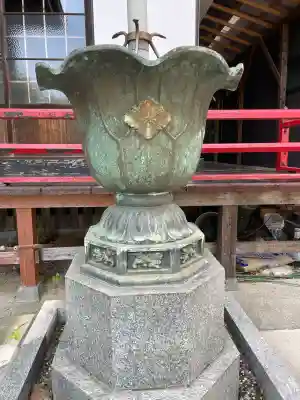 萬藏寺の{uncategorized: "未分類", other: "その他", undefined: "問題あり", building: "その他建物", grave: "お墓", sacred_gate: "鳥居", guardian: "狛犬", statue: "像", buddha: "仏像", history: "歴史", nature: "自然", garden: "庭園", animal: "動物", pagoda: "塔", temizu: "手水舎", mountain_gate: "山門・神門", sanctuary: "本殿・本堂", subordinate: "末社・摂社", art: "芸術", scenery: "景色", jizo: "地蔵", ema: "絵馬", goshuin: "御朱印", omikuji: "おみくじ", items: "授与品その他", amulet: "お守り", goshuincho: "御朱印帳", eats: "食事", festival: "お祭り", votive_dance: "神楽", shichigosan: "七五三参", wedding: "結婚式", experience: "体験その他", initially: "初詣", around: "周辺", anti_infection: "感染症対策"}