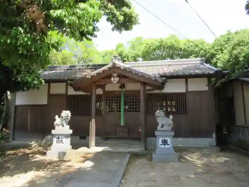 厳島神社の本殿