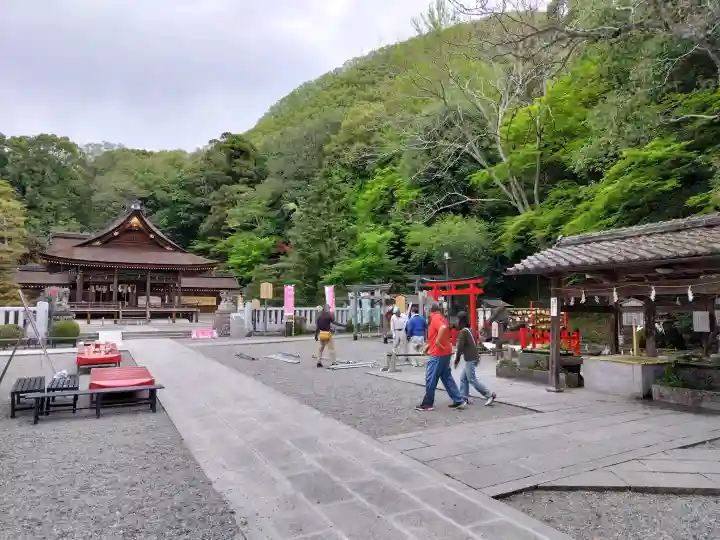 出雲大神宮の{uncategorized: "未分類", other: "その他", undefined: "問題あり", building: "その他建物", grave: "お墓", sacred_gate: "鳥居", guardian: "狛犬", statue: "像", buddha: "仏像", history: "歴史", nature: "自然", garden: "庭園", animal: "動物", pagoda: "塔", temizu: "手水舎", mountain_gate: "山門・神門", sanctuary: "本殿・本堂", subordinate: "末社・摂社", art: "芸術", scenery: "景色", jizo: "地蔵", ema: "絵馬", goshuin: "御朱印", omikuji: "おみくじ", items: "授与品その他", amulet: "お守り", goshuincho: "御朱印帳", eats: "食事", festival: "お祭り", votive_dance: "神楽", shichigosan: "七五三参", wedding: "結婚式", experience: "体験その他", initially: "初詣", around: "周辺", anti_infection: "感染症対策"}