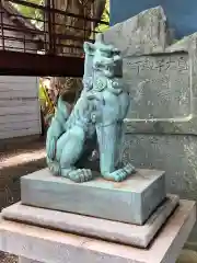 津田八幡神社の狛犬