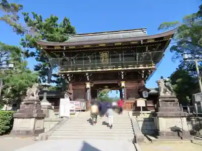 北野天満宮の山門・神門