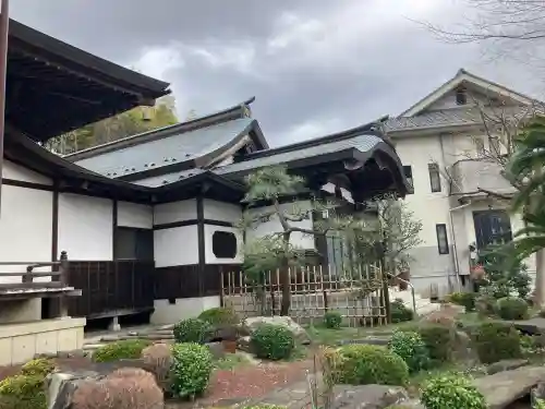 東善寺の{uncategorized: "未分類", other: "その他", undefined: "問題あり", building: "その他建物", grave: "お墓", sacred_gate: "鳥居", guardian: "狛犬", statue: "像", buddha: "仏像", history: "歴史", nature: "自然", garden: "庭園", animal: "動物", pagoda: "塔", temizu: "手水舎", mountain_gate: "山門・神門", sanctuary: "本殿・本堂", subordinate: "末社・摂社", art: "芸術", scenery: "景色", jizo: "地蔵", ema: "絵馬", goshuin: "御朱印", omikuji: "おみくじ", items: "授与品その他", amulet: "お守り", goshuincho: "御朱印帳", eats: "食事", festival: "お祭り", votive_dance: "神楽", shichigosan: "七五三参", wedding: "結婚式", experience: "体験その他", initially: "初詣", around: "周辺", anti_infection: "感染症対策"}