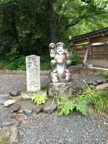 正福寺の像