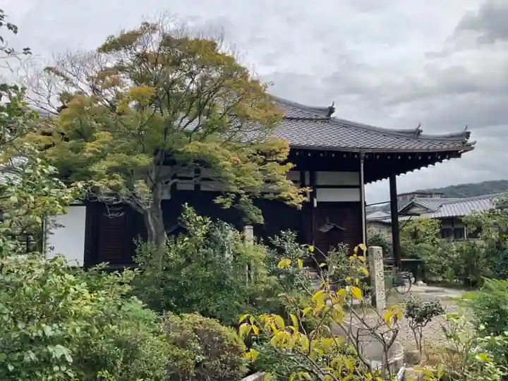 三福寺の本殿・本堂