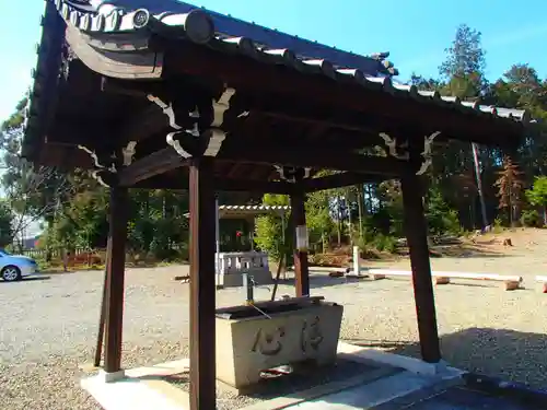 伊岐神社の手水舎