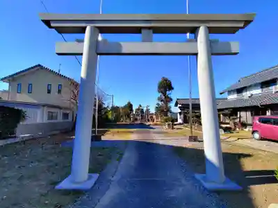 八幡神社（上中町沖）の鳥居
