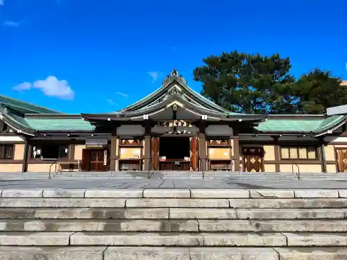 亀山八幡宮の本殿