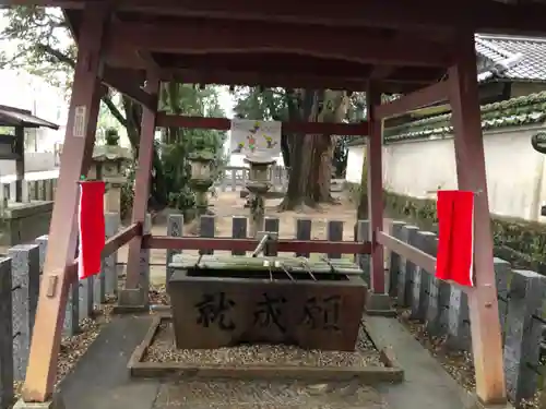 相楽神社の手水舎