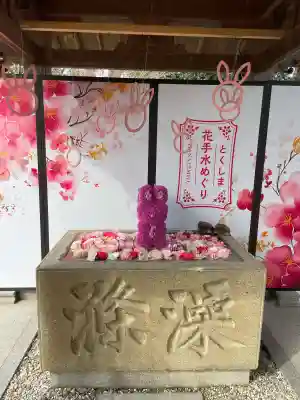 大御和神社の{uncategorized: "未分類", other: "その他", undefined: "問題あり", building: "その他建物", grave: "お墓", sacred_gate: "鳥居", guardian: "狛犬", statue: "像", buddha: "仏像", history: "歴史", nature: "自然", garden: "庭園", animal: "動物", pagoda: "塔", temizu: "手水舎", mountain_gate: "山門・神門", sanctuary: "本殿・本堂", subordinate: "末社・摂社", art: "芸術", scenery: "景色", jizo: "地蔵", ema: "絵馬", goshuin: "御朱印", omikuji: "おみくじ", items: "授与品その他", amulet: "お守り", goshuincho: "御朱印帳", eats: "食事", festival: "お祭り", votive_dance: "神楽", shichigosan: "七五三参", wedding: "結婚式", experience: "体験その他", initially: "初詣", around: "周辺", anti_infection: "感染症対策"}