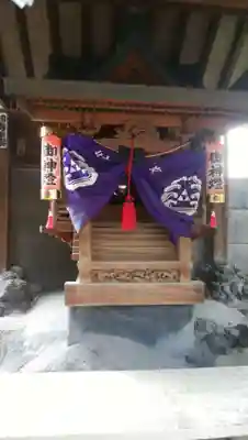 三輪厳島神社（弁天神社）の末社・摂社