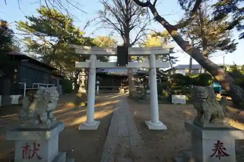 茂侶神社の鳥居