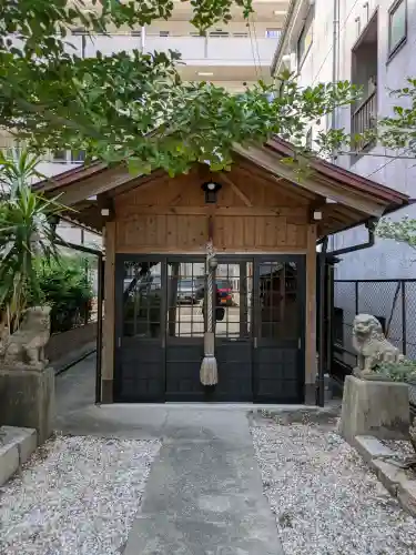 山王神社の{uncategorized: "未分類", other: "その他", undefined: "問題あり", building: "その他建物", grave: "お墓", sacred_gate: "鳥居", guardian: "狛犬", statue: "像", buddha: "仏像", history: "歴史", nature: "自然", garden: "庭園", animal: "動物", pagoda: "塔", temizu: "手水舎", mountain_gate: "山門・神門", sanctuary: "本殿・本堂", subordinate: "末社・摂社", art: "芸術", scenery: "景色", jizo: "地蔵", ema: "絵馬", goshuin: "御朱印", omikuji: "おみくじ", items: "授与品その他", amulet: "お守り", goshuincho: "御朱印帳", eats: "食事", festival: "お祭り", votive_dance: "神楽", shichigosan: "七五三参", wedding: "結婚式", experience: "体験その他", initially: "初詣", around: "周辺", anti_infection: "感染症対策"}