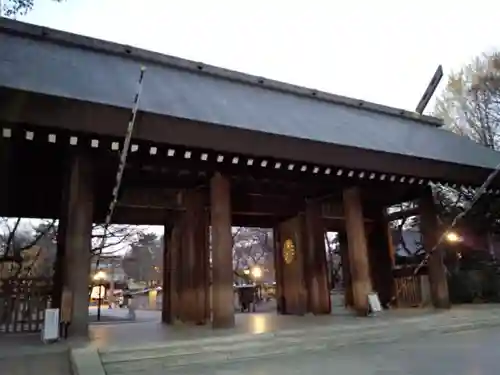 靖國神社の山門