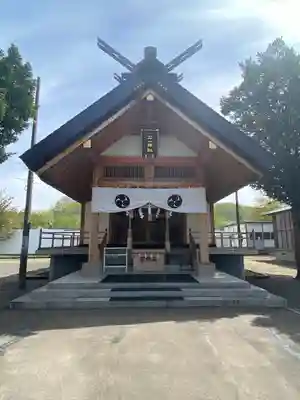 石山神社の本殿・本堂