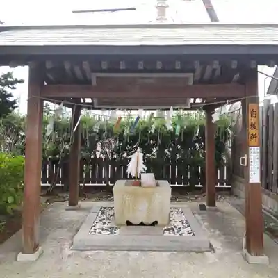 七重浜海津見神社の手水舎