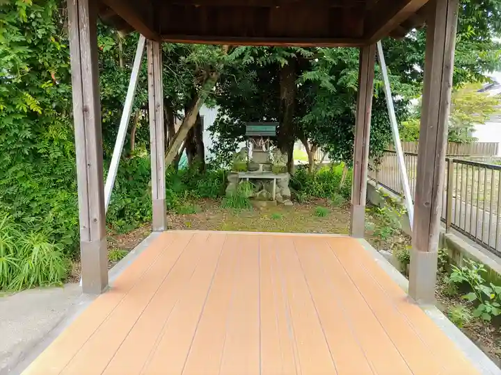 オシャモジの本殿・本堂