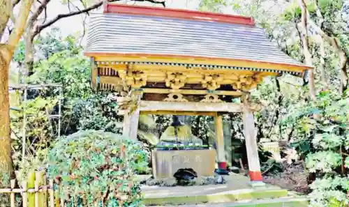 川口神社の{uncategorized: "未分類", other: "その他", undefined: "問題あり", building: "その他建物", grave: "お墓", sacred_gate: "鳥居", guardian: "狛犬", statue: "像", buddha: "仏像", history: "歴史", nature: "自然", garden: "庭園", animal: "動物", pagoda: "塔", temizu: "手水舎", mountain_gate: "山門・神門", sanctuary: "本殿・本堂", subordinate: "末社・摂社", art: "芸術", scenery: "景色", jizo: "地蔵", ema: "絵馬", goshuin: "御朱印", omikuji: "おみくじ", items: "授与品その他", amulet: "お守り", goshuincho: "御朱印帳", eats: "食事", festival: "お祭り", votive_dance: "神楽", shichigosan: "七五三参", wedding: "結婚式", experience: "体験その他", initially: "初詣", around: "周辺", anti_infection: "感染症対策"}