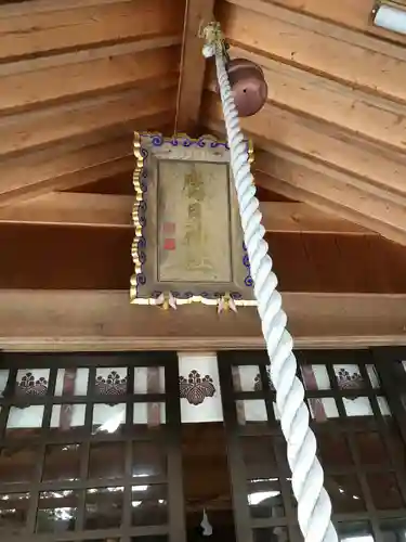 鷹日神社の本殿