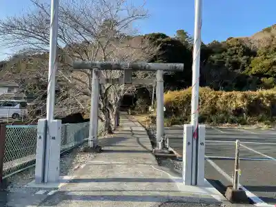尊永寺の{uncategorized: "未分類", other: "その他", undefined: "問題あり", building: "その他建物", grave: "お墓", sacred_gate: "鳥居", guardian: "狛犬", statue: "像", buddha: "仏像", history: "歴史", nature: "自然", garden: "庭園", animal: "動物", pagoda: "塔", temizu: "手水舎", mountain_gate: "山門・神門", sanctuary: "本殿・本堂", subordinate: "末社・摂社", art: "芸術", scenery: "景色", jizo: "地蔵", ema: "絵馬", goshuin: "御朱印", omikuji: "おみくじ", items: "授与品その他", amulet: "お守り", goshuincho: "御朱印帳", eats: "食事", festival: "お祭り", votive_dance: "神楽", shichigosan: "七五三参", wedding: "結婚式", experience: "体験その他", initially: "初詣", around: "周辺", anti_infection: "感染症対策"}