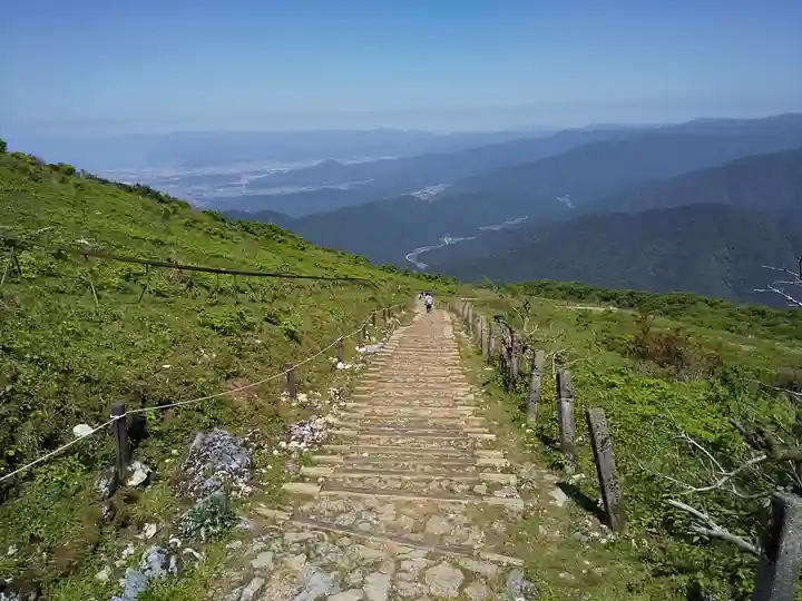 伊吹山寺(滋賀県)