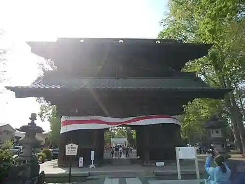 妻沼聖天山歓喜院の山門・神門