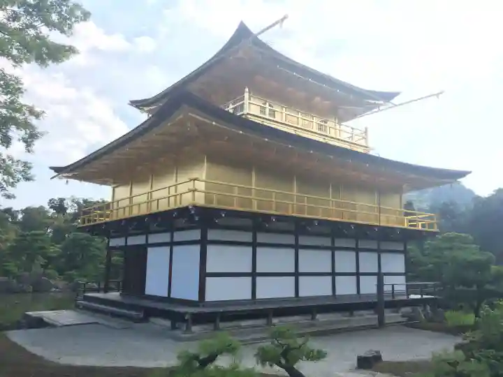 鹿苑寺(金閣寺)の{uncategorized: "未分類", other: "その他", undefined: "問題あり", building: "その他建物", grave: "お墓", sacred_gate: "鳥居", guardian: "狛犬", statue: "像", buddha: "仏像", history: "歴史", nature: "自然", garden: "庭園", animal: "動物", pagoda: "塔", temizu: "手水舎", mountain_gate: "山門・神門", sanctuary: "本殿・本堂", subordinate: "末社・摂社", art: "芸術", scenery: "景色", jizo: "地蔵", ema: "絵馬", goshuin: "御朱印", omikuji: "おみくじ", items: "授与品その他", amulet: "お守り", goshuincho: "御朱印帳", eats: "食事", festival: "お祭り", votive_dance: "神楽", shichigosan: "七五三参", wedding: "結婚式", experience: "体験その他", initially: "初詣", around: "周辺", anti_infection: "感染症対策"}