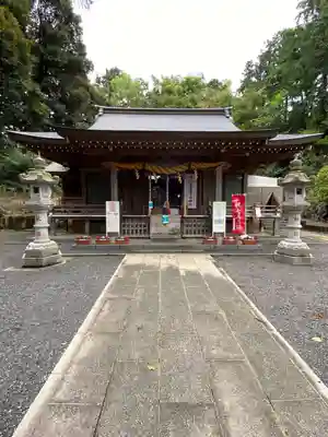 中氷川神社の本殿・本堂