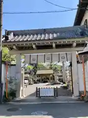 桑名宗社（春日神社）の山門