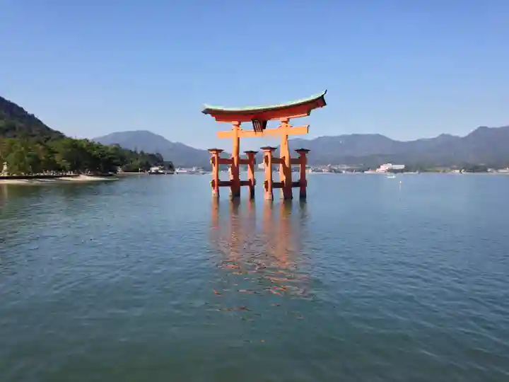 厳島神社(広島県)